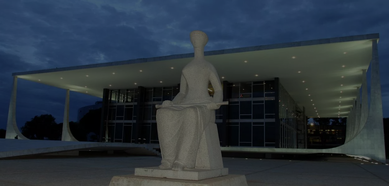 ADVOCACIA CONSULTIVA E CONTENCIOSA